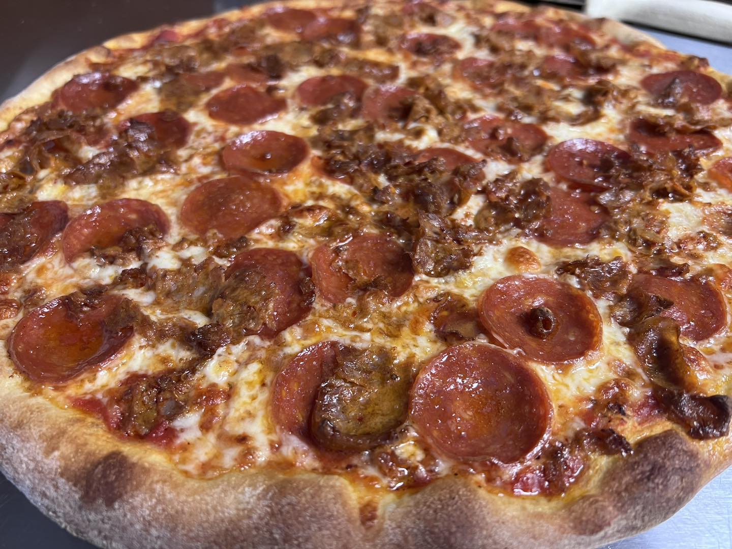 Pepperoni & sausage pizza